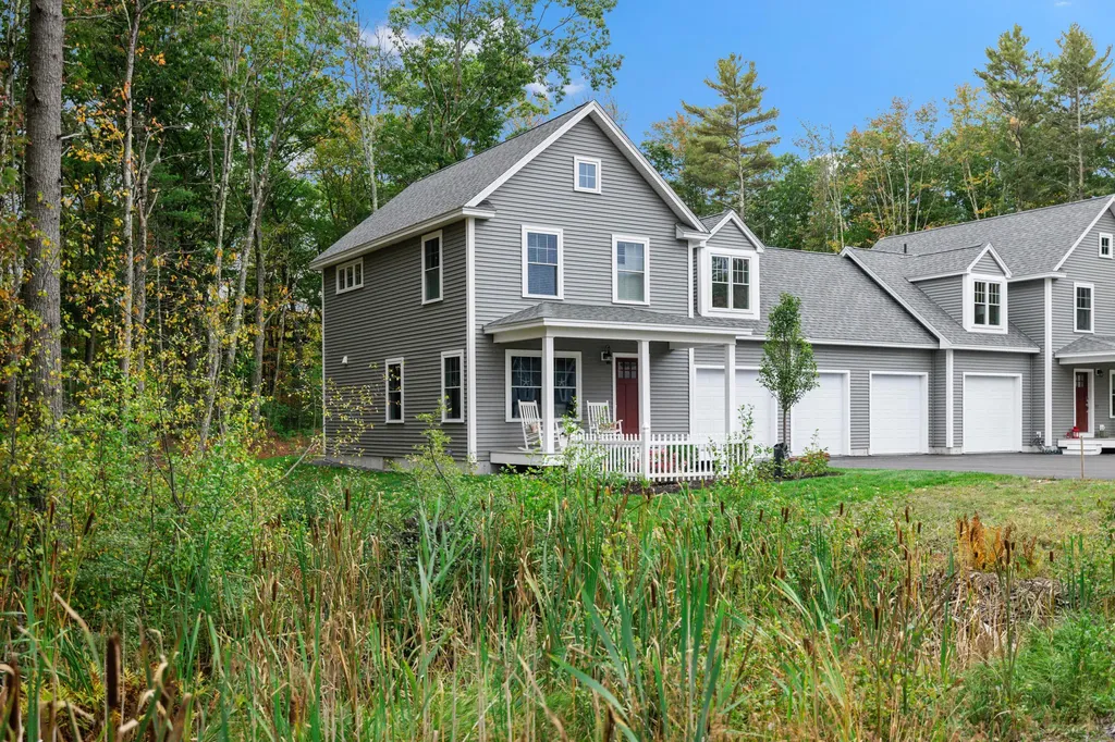 27 Webhannet Place Kennebunk ME 04043