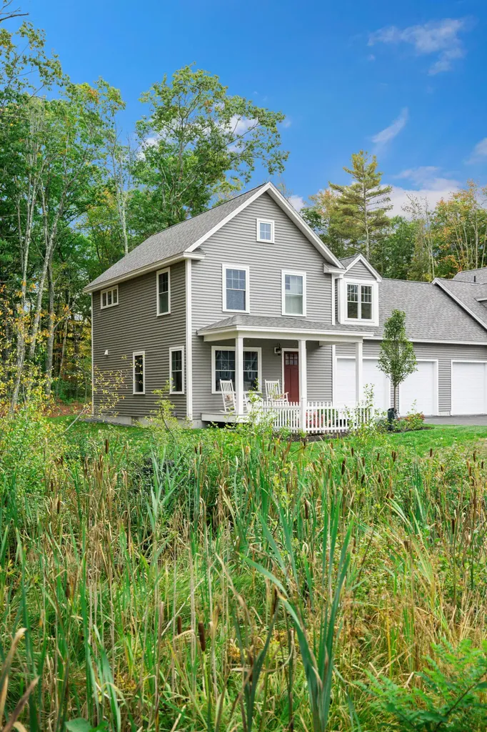 27 Webhannet Place Kennebunk ME 04043
