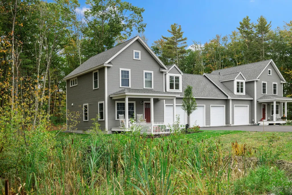 27 Webhannet Place Kennebunk ME 04043