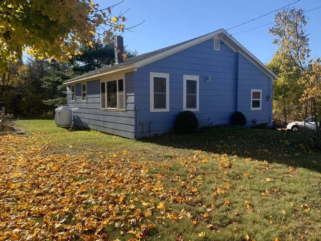 615 Kennebec Road Hampden ME 04444