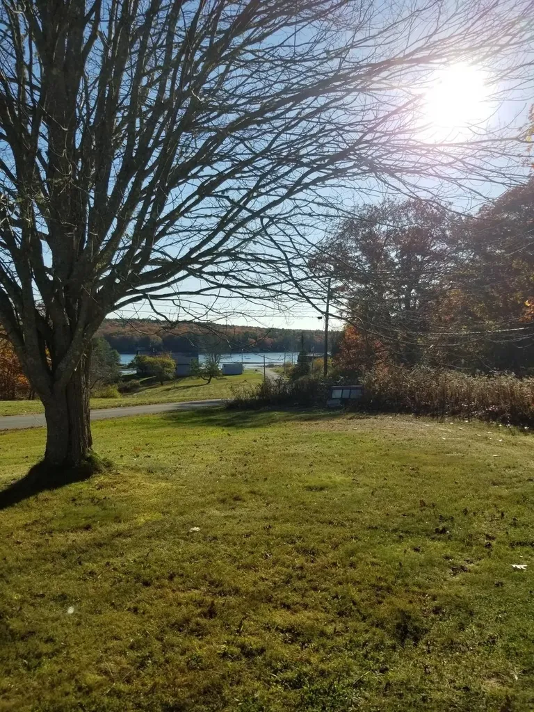32 Oak Hill Road Boothbay ME 04537