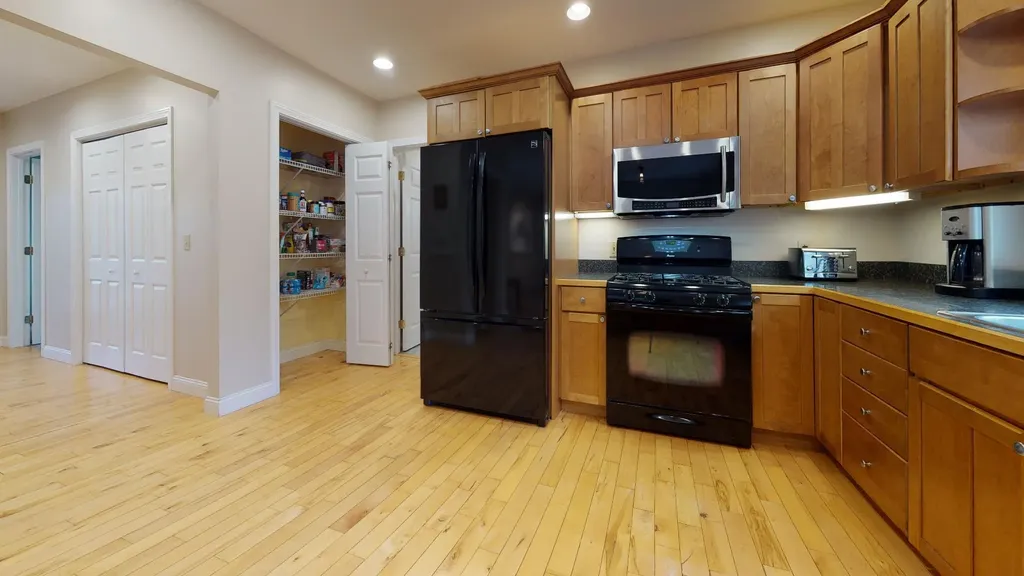 29 Haley Road Arundel ME 04046