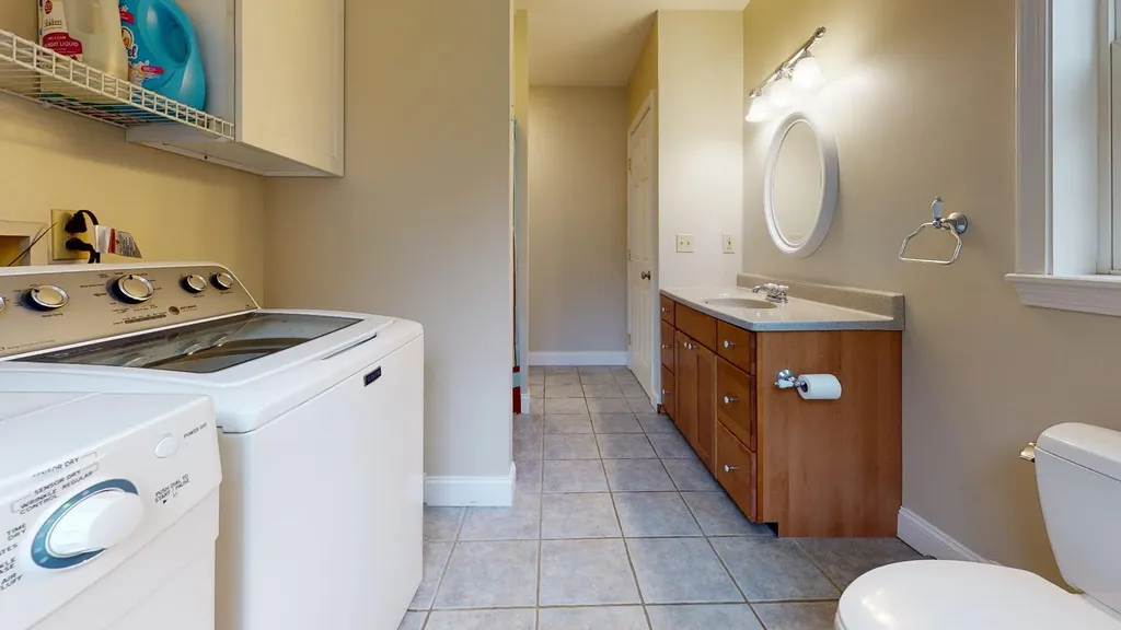 29 Haley Road Arundel ME 04046