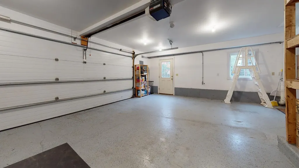 29 Haley Road Arundel ME 04046