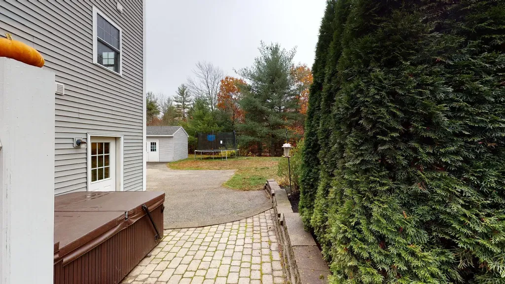 29 Haley Road Arundel ME 04046