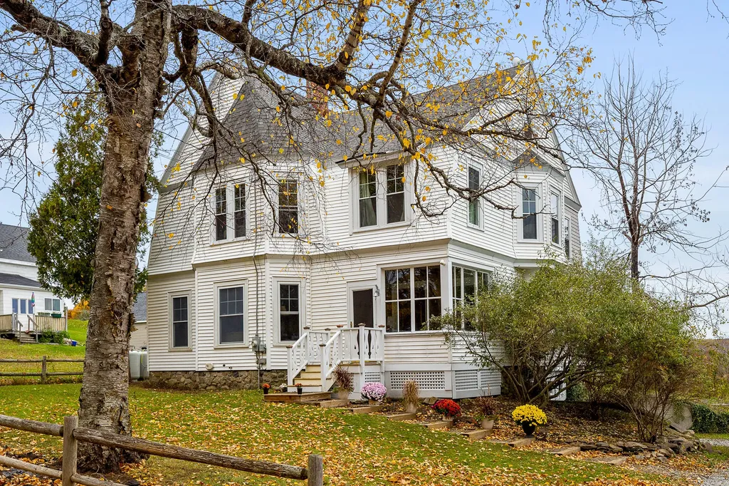 215 Talbot Avenue Rockland ME 04841