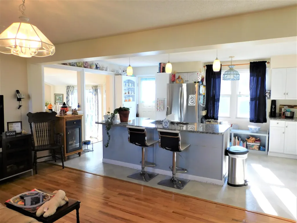 81 Birchwood Boulevard Brewer ME 04412