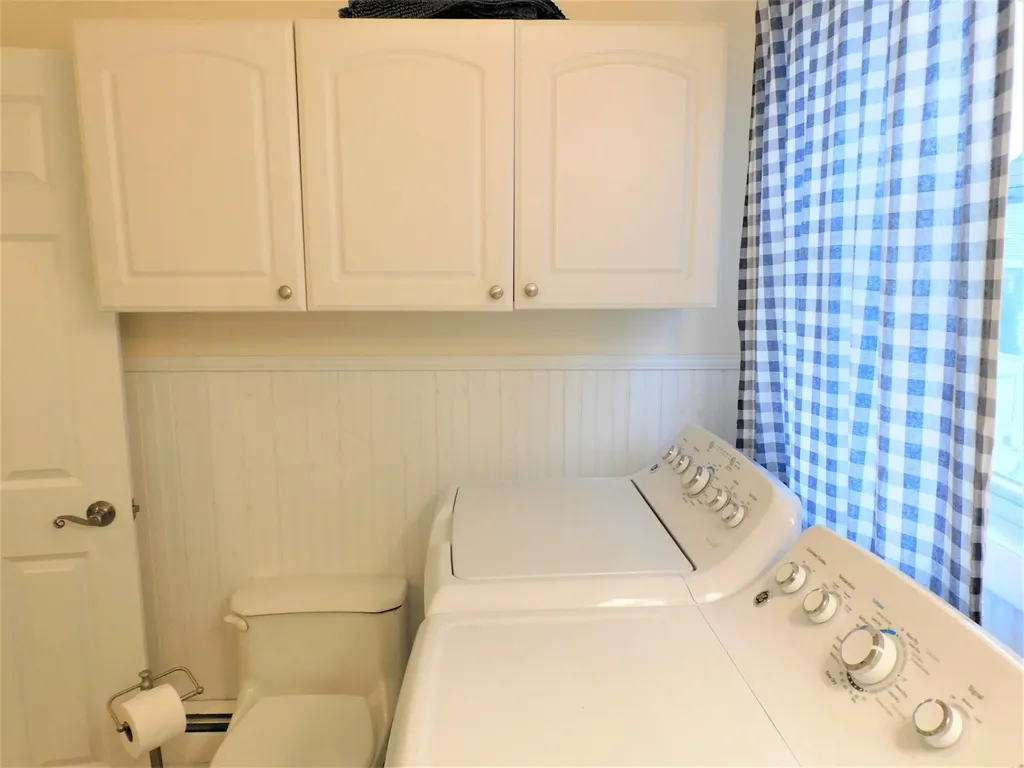 81 Birchwood Boulevard Brewer ME 04412