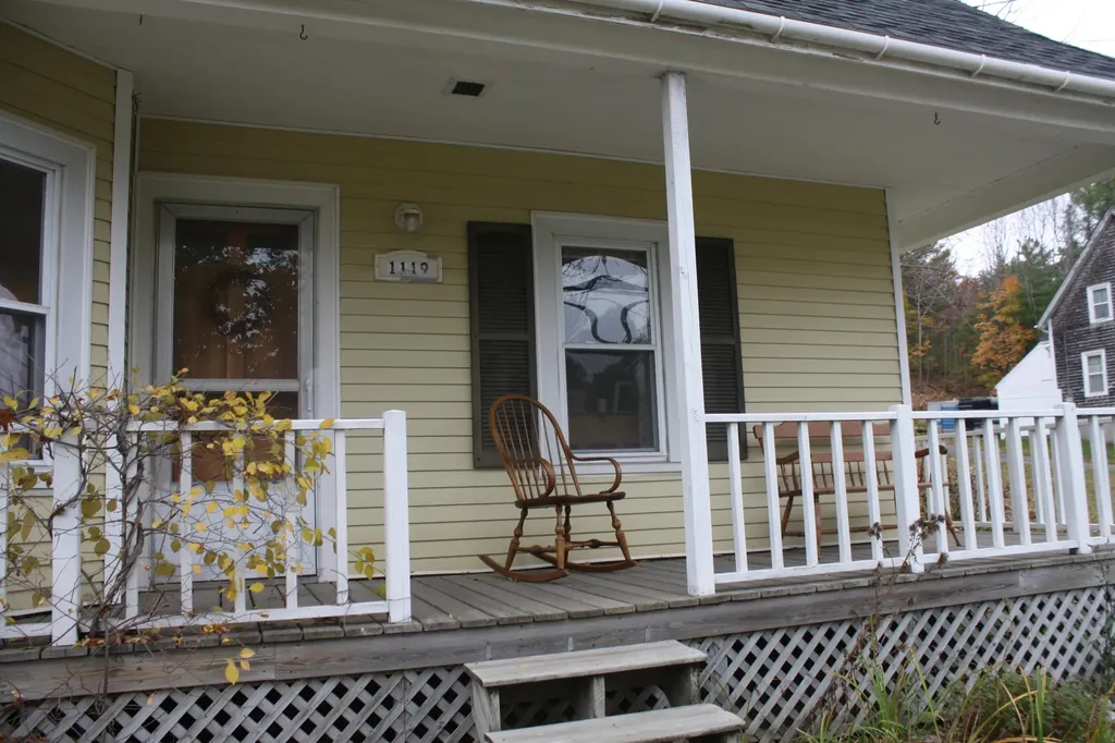 1119 Commercial Street Rockport ME 04856