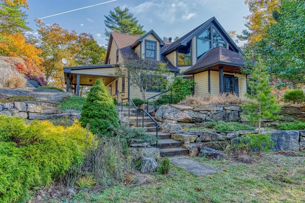 340 Lakeside Drive Boothbay Harbor ME 04538