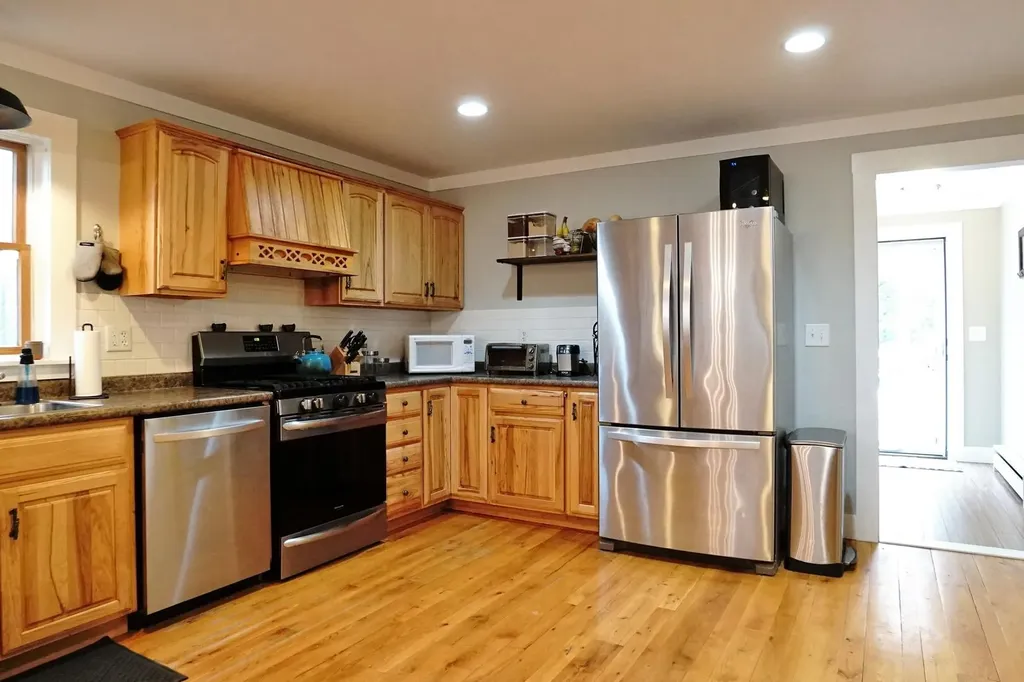 40 Todds Way Phippsburg ME 04562