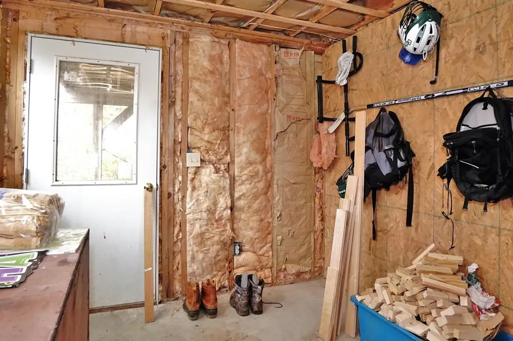 40 Todds Way Phippsburg ME 04562
