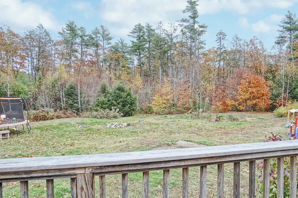 40 Todds Way Phippsburg ME 04562