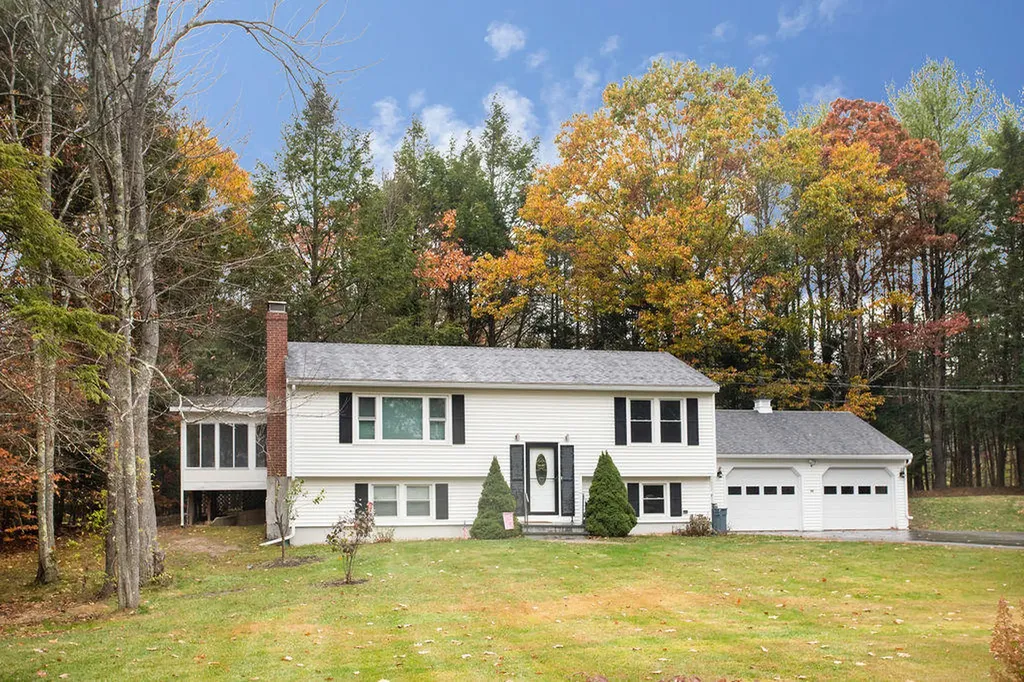 40 Perkins Drive York ME 03909