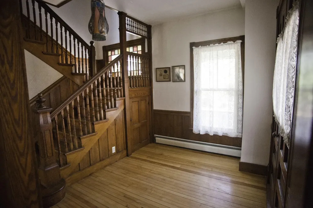 112 Hill Street Farmington ME 04938