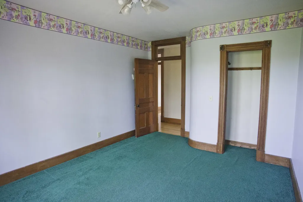 112 Hill Street Farmington ME 04938