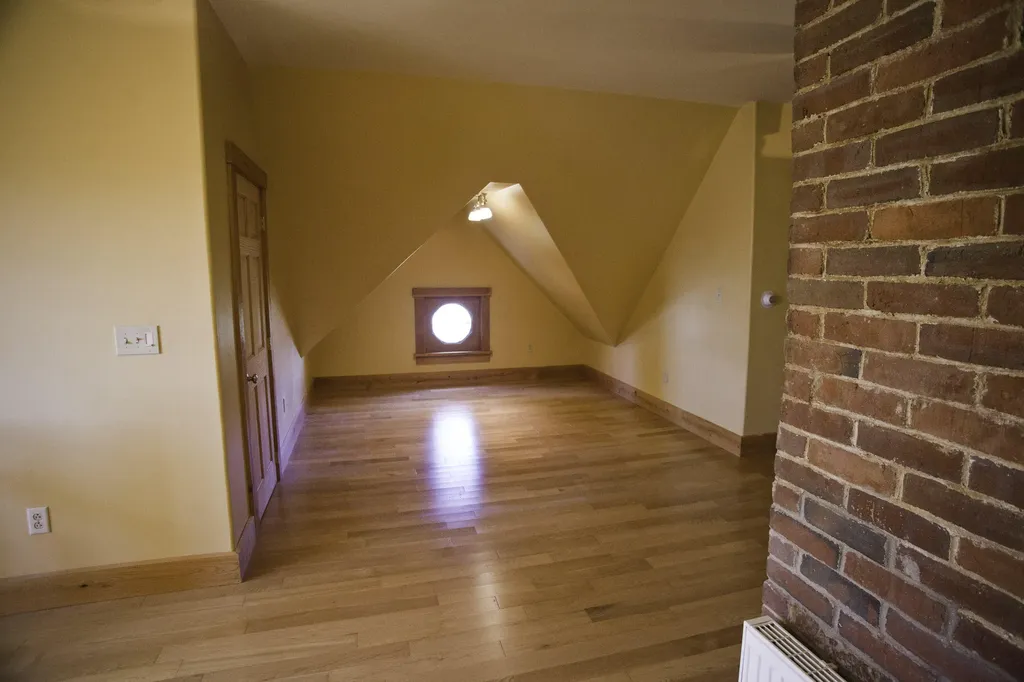112 Hill Street Farmington ME 04938