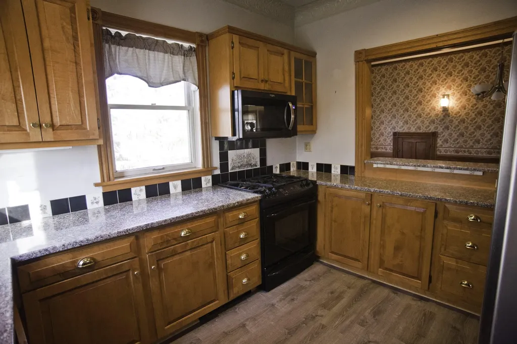112 Hill Street Farmington ME 04938