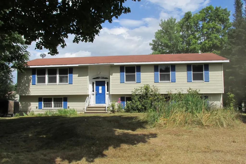 44 Elm Street Norway ME 04268