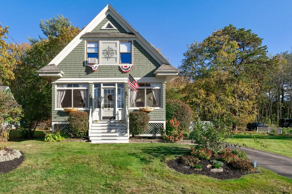 88 Bancroft Street Portland ME 04102