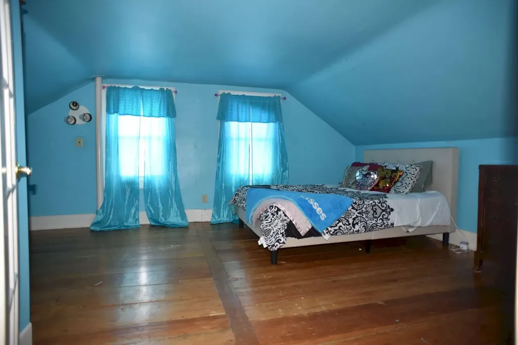 312 Water Street Skowhegan ME 04976