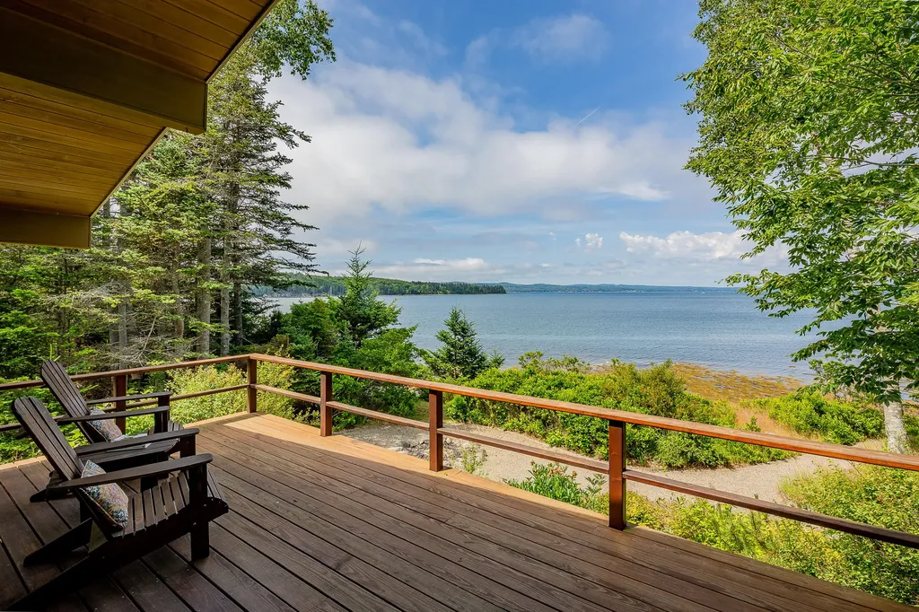 1588 Turtle Head Road Islesboro ME 04848