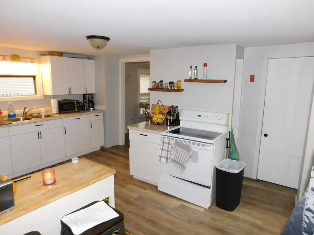 243 Pearl Street Bangor ME 04401