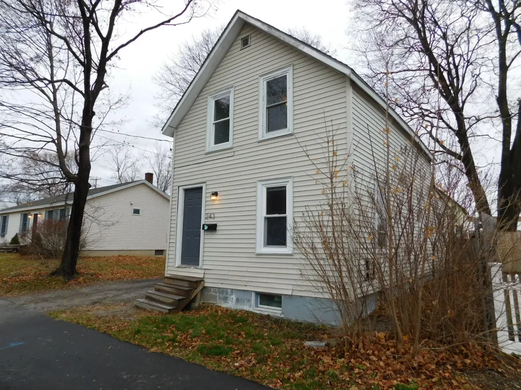 243 Pearl Street Bangor ME 04401