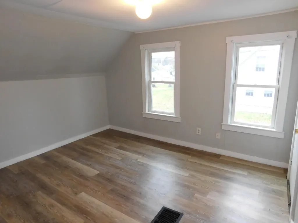 243 Pearl Street Bangor ME 04401