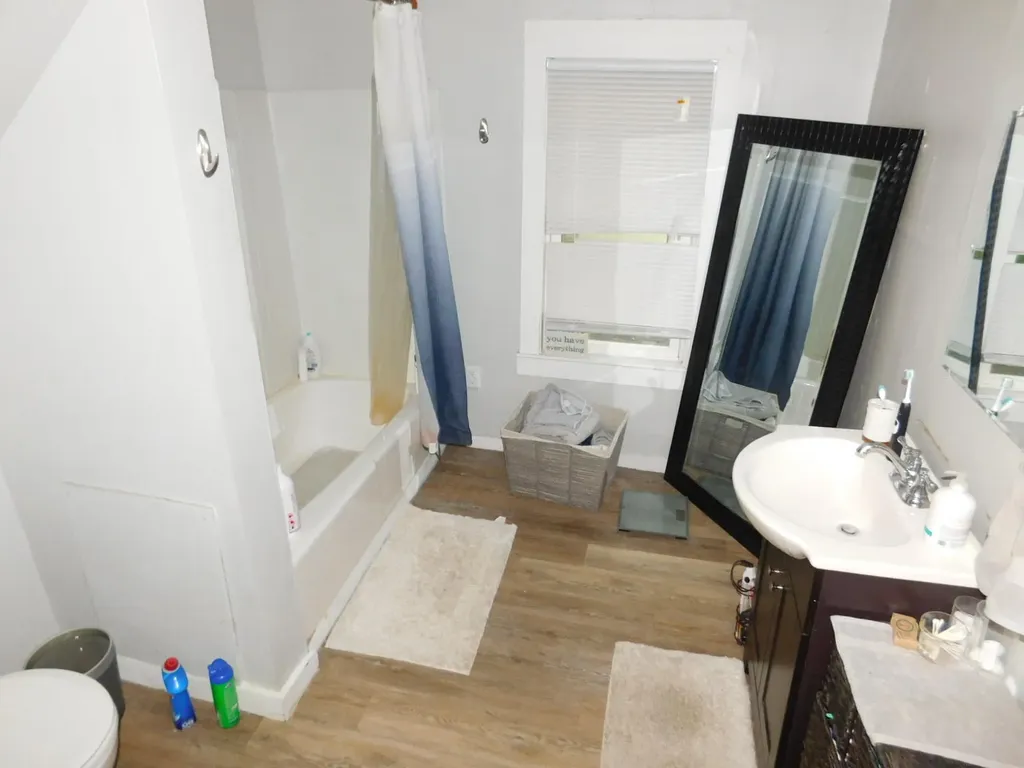 243 Pearl Street Bangor ME 04401