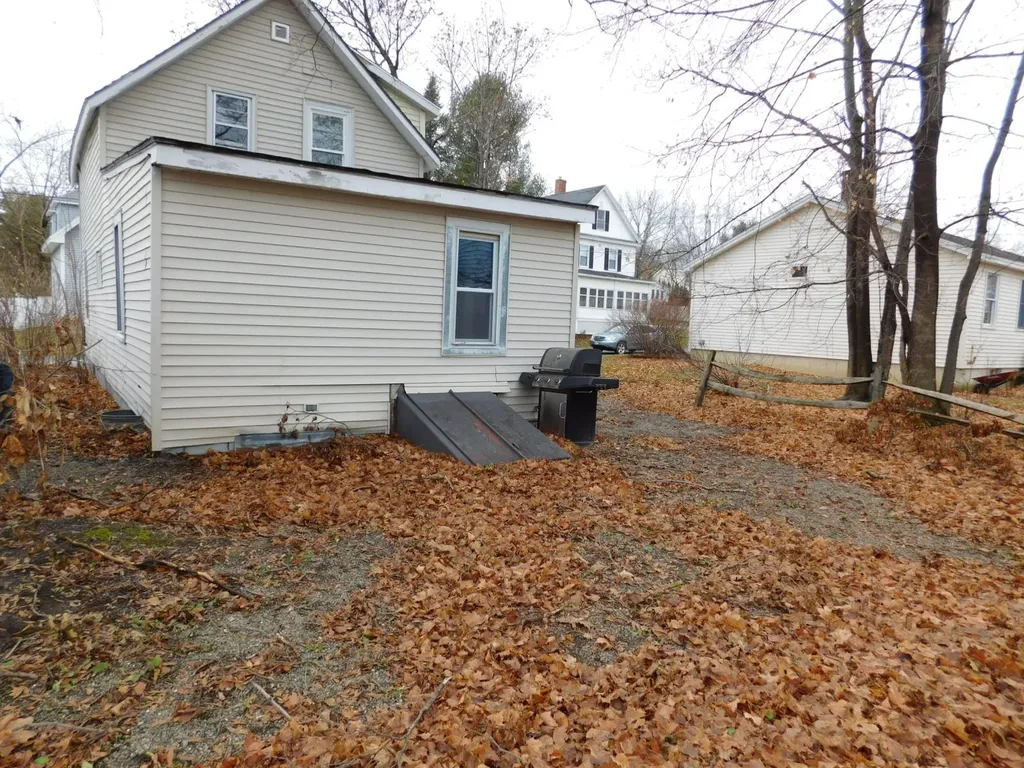 243 Pearl Street Bangor ME 04401