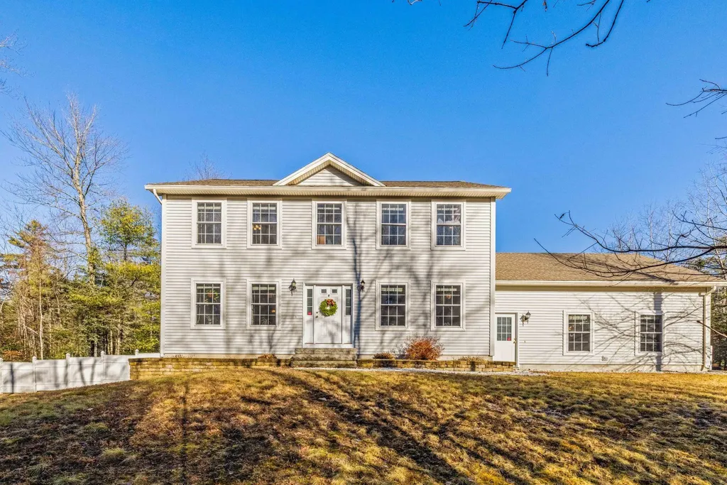 272 Old Brunswick Road Durham ME 04222