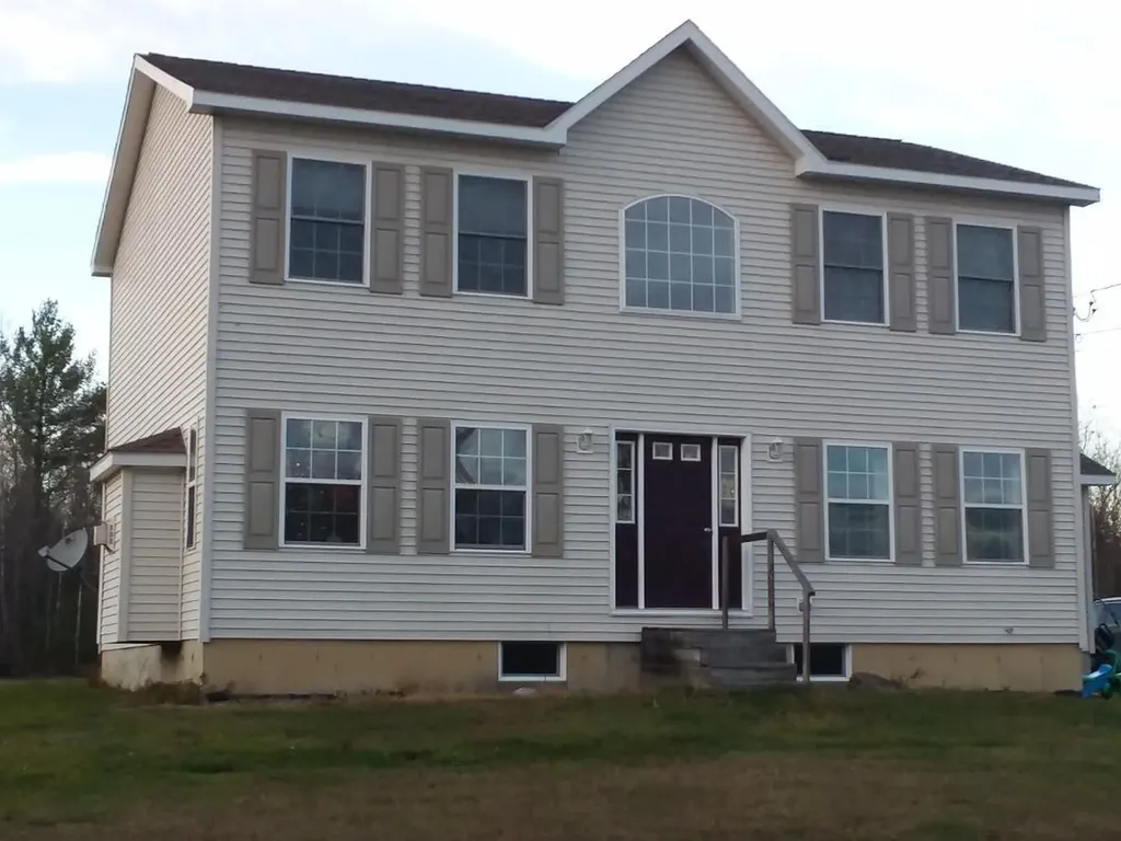 1160 South Belfast Road Windsor ME 04363