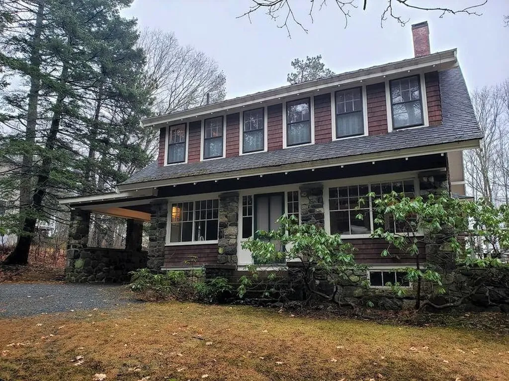 71 Park Street Ellsworth ME 04605