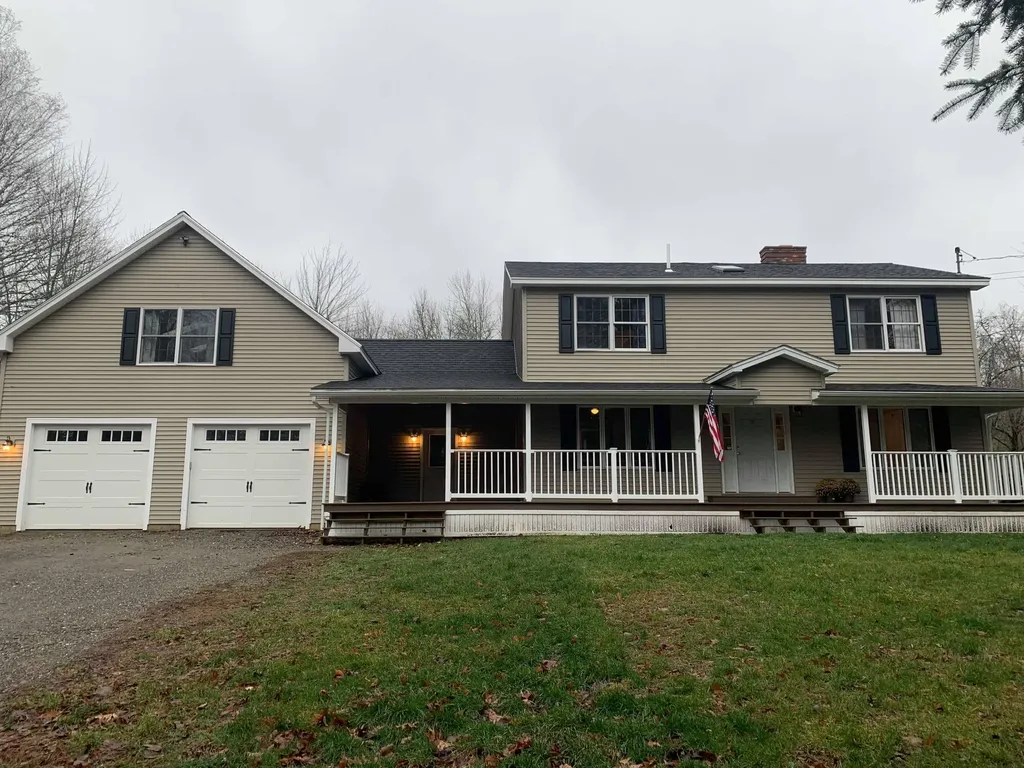 25 King Pine Drive Holden ME 04429