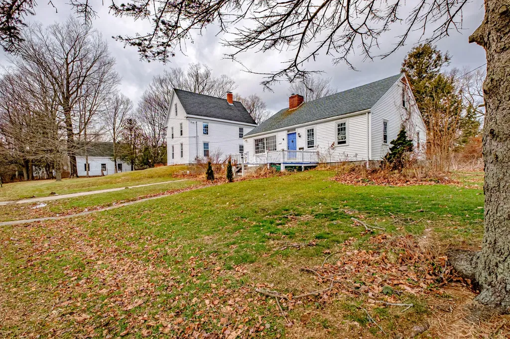 36 Gleason Street Thomaston ME 04861