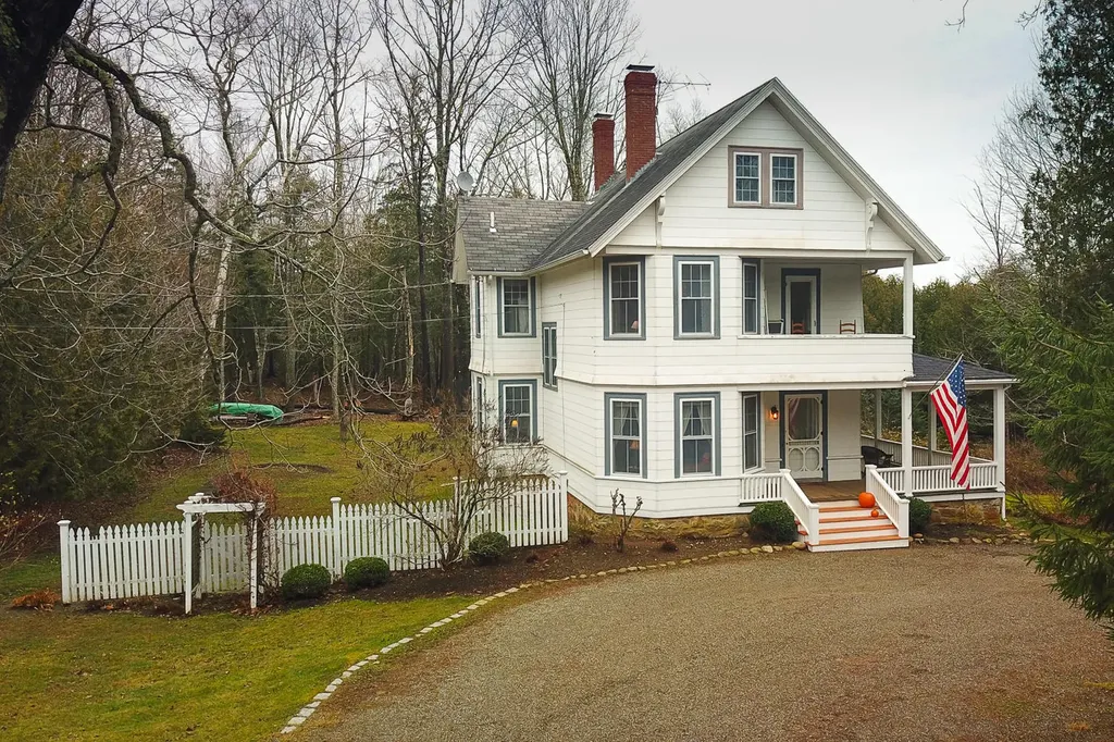 398 Pendleton Point Road Islesboro ME 04848