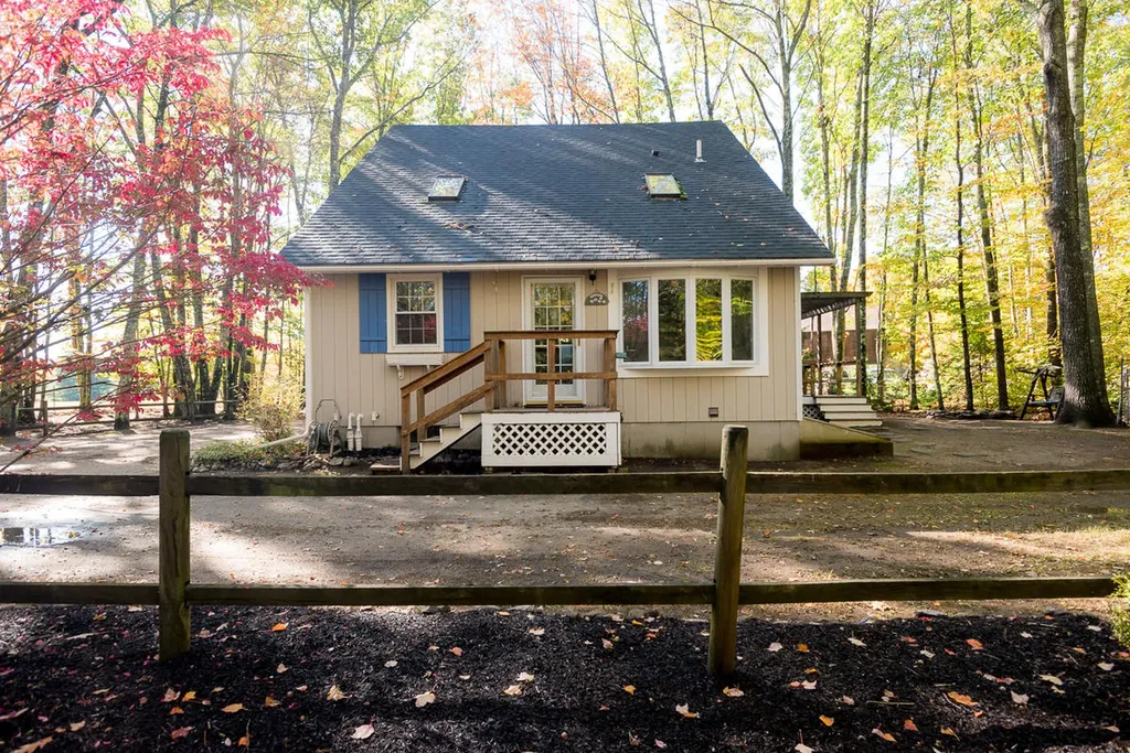 148 Carll Road Buxton ME 04093