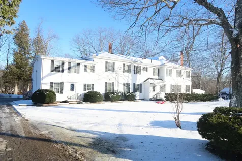 527-529 Maine Avenue Farmingdale ME 04344