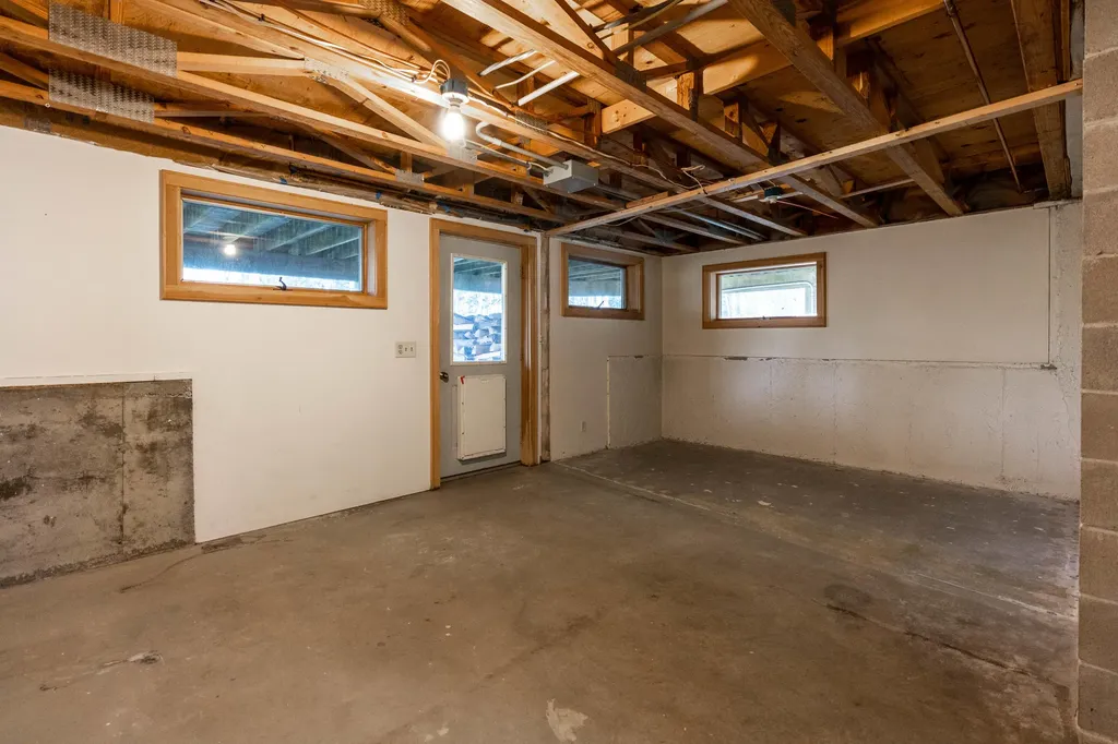 37 Fiddlehead Lane Topsham ME 04086