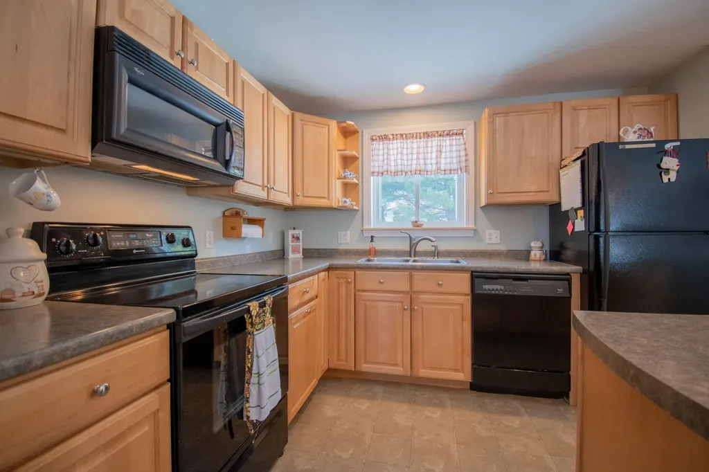 20 Ryan Road Saco ME 04072