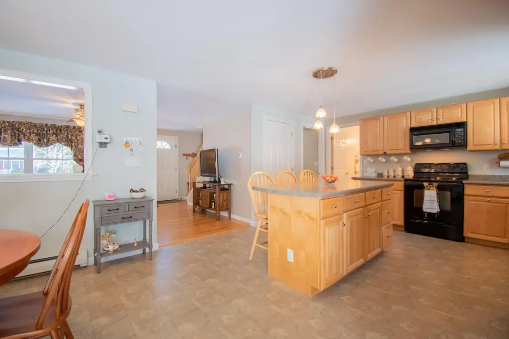 20 Ryan Road Saco ME 04072