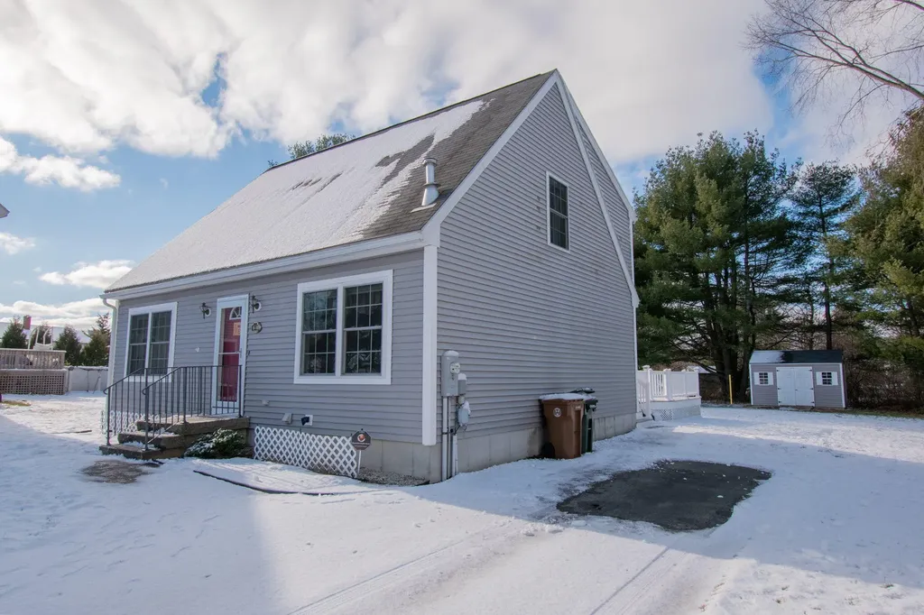 20 Ryan Road Saco ME 04072