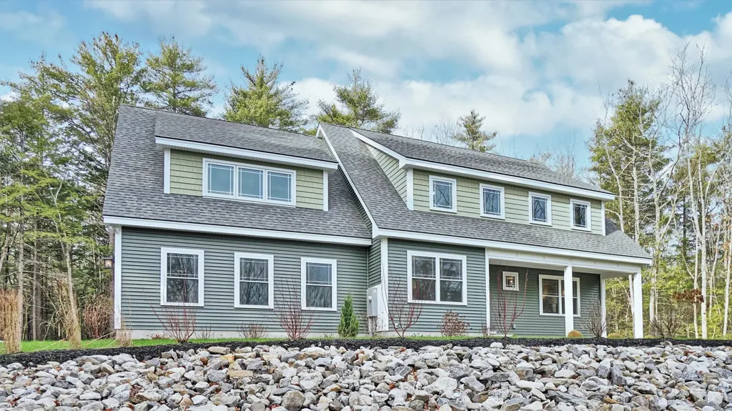 43 Brook Road Falmouth ME 04105
