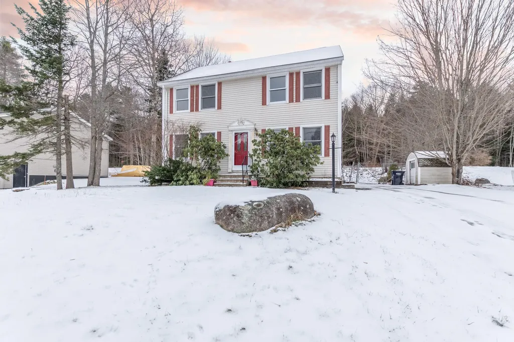 80 Yankee Avenue Bangor ME 04401