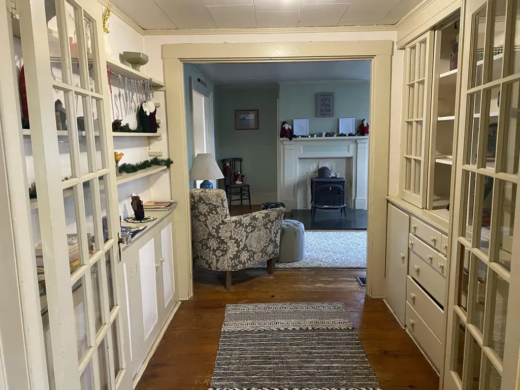 87 River Road Orrington ME 04474