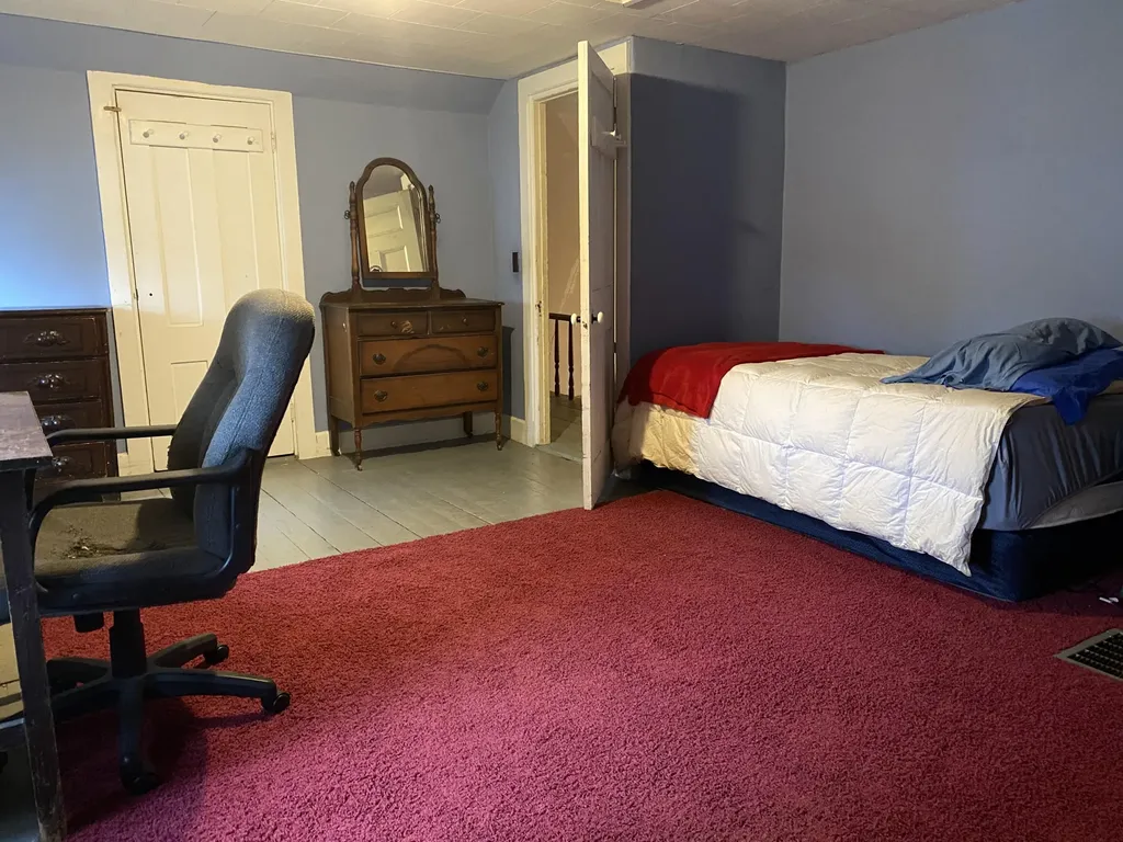 87 River Road Orrington ME 04474