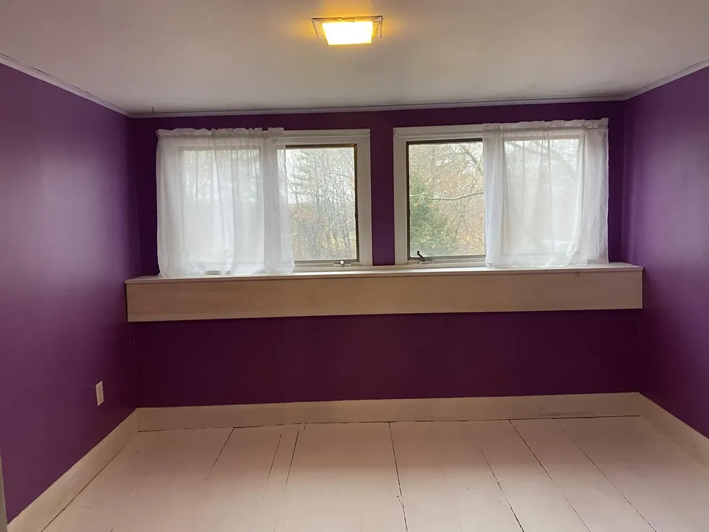 87 River Road Orrington ME 04474