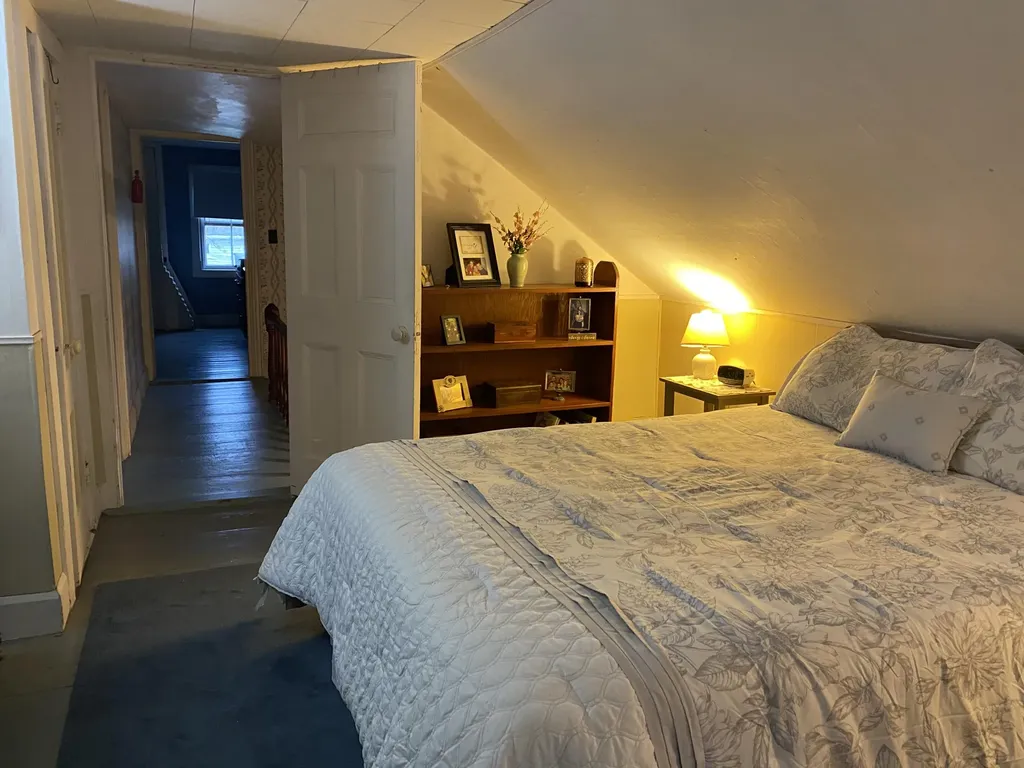 87 River Road Orrington ME 04474