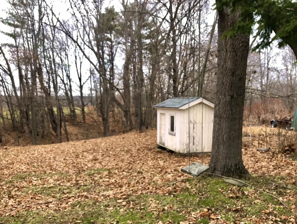 87 River Road Orrington ME 04474
